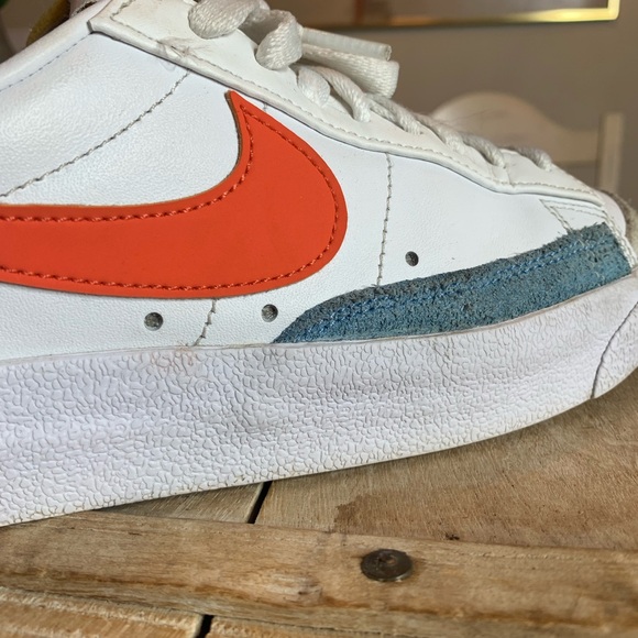 Women's Nike Blazer Low '77
White Orange Gold Blue
DC4769-105 sz 6.5 Retro - Picture 6 of 14